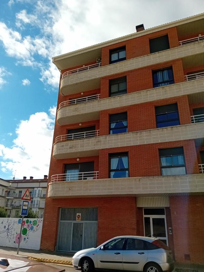 Cal Robert Apartment Tremp Ngoại thất bức ảnh